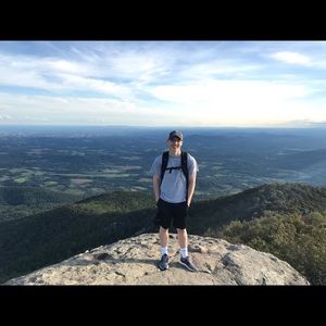 Meet your Posher, Clayton